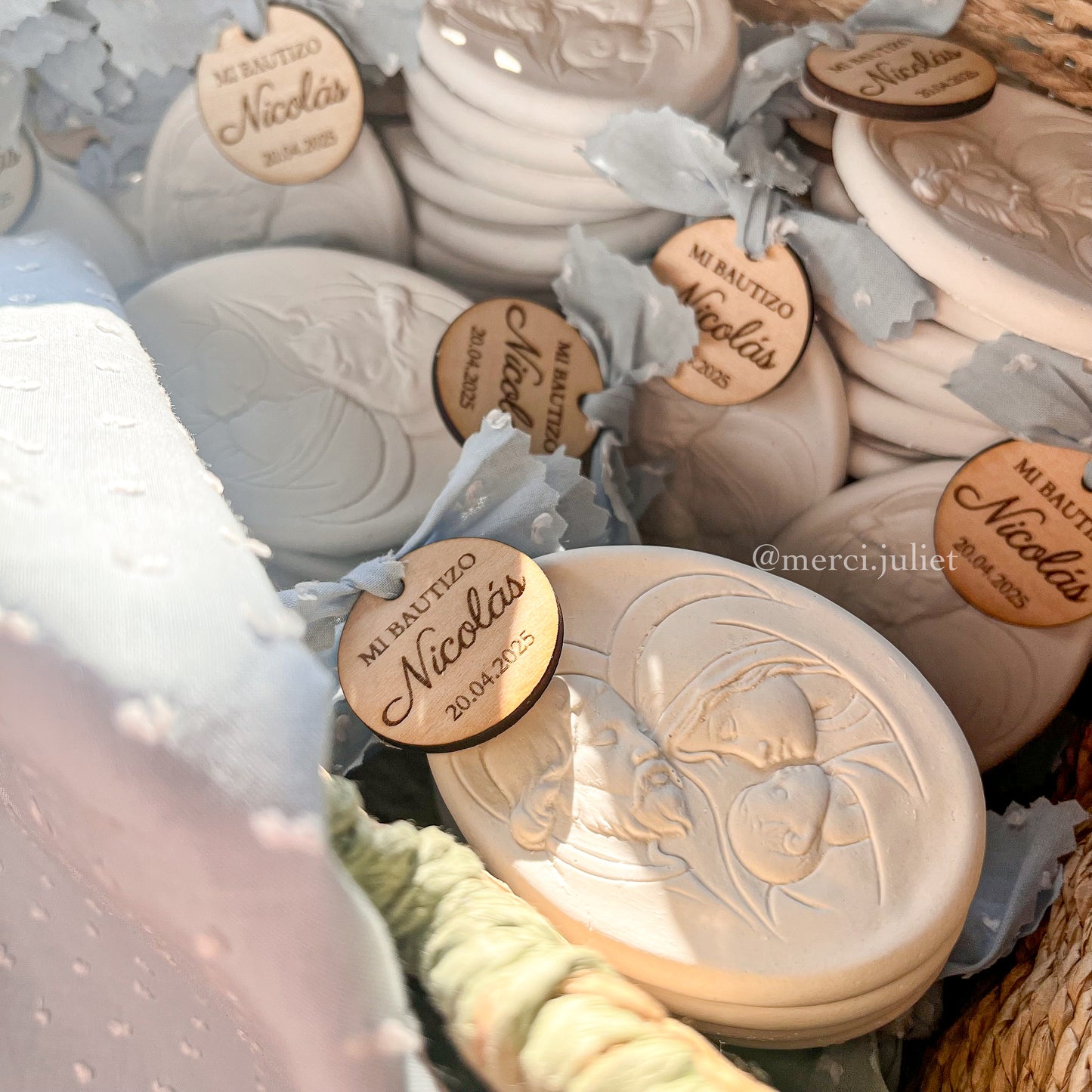 Medallón Sagrada familia perfumado